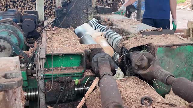 Log Debarking Rollers Close Up