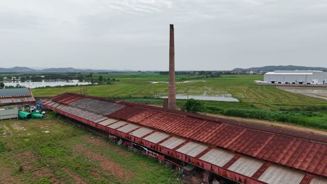 Old Kiln By The Paddies — Shot 3