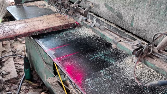 Laser Guided Saw Bed