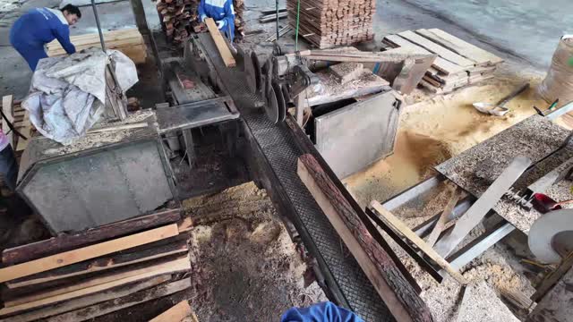 Sawmill Conveyor Work Above