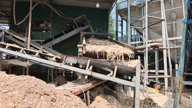 Timber Chipping Machine Close