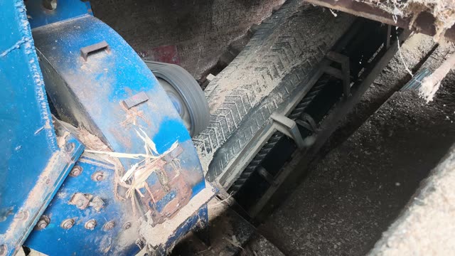 Wood Chips Falling Chute