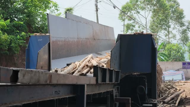 Wood Chip Conveyor Feed