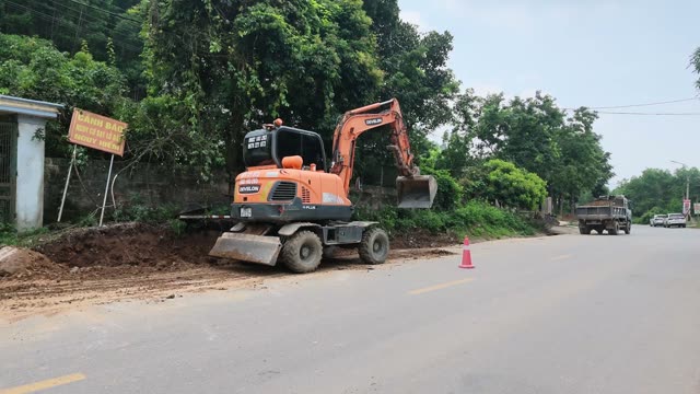 Roadside Rock Excavation