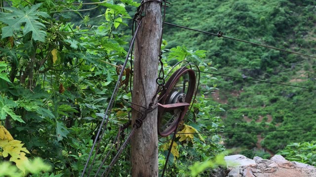 Pulley Wheel On Wooden Post