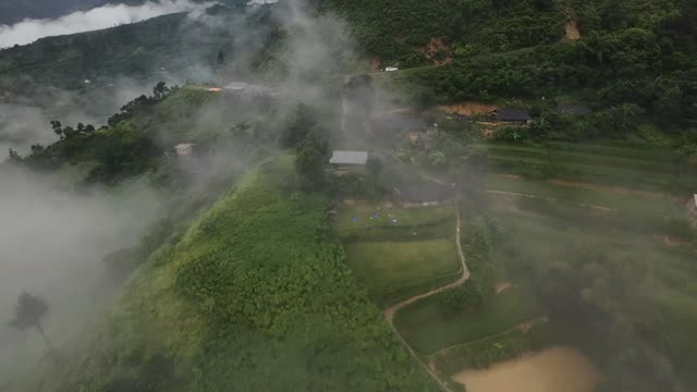 FPV Flying Through Rolling Mist