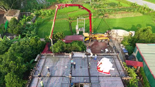 Overhead Rooftop Concrete Work