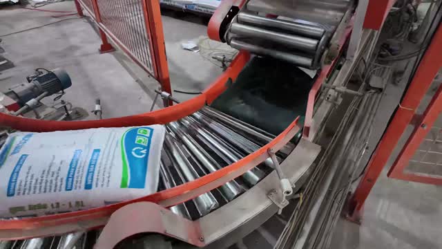 Feed Bag Roller Conveyor