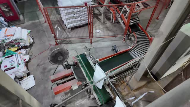 Conveyor Belt Feed Mill