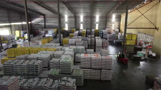 Feed Warehouse With Forklift