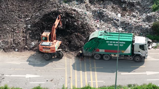 Roadside Landfill Operation