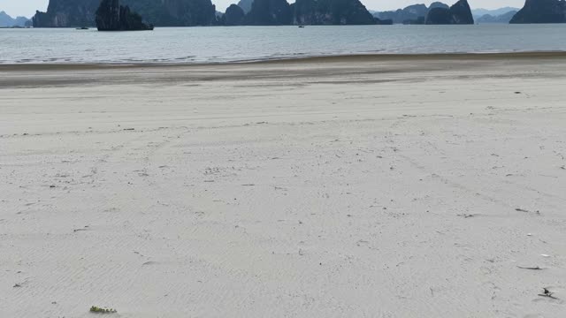 Footprints Sand Toward Islands