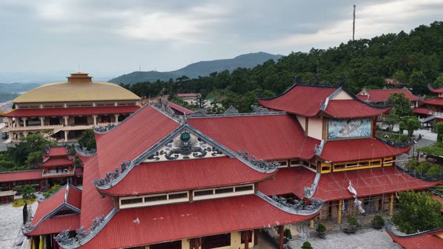 Dragon Ridge Roof Golden Hall