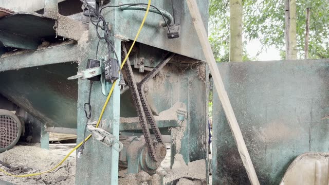 Sawmill Chain Mechanism Closeup